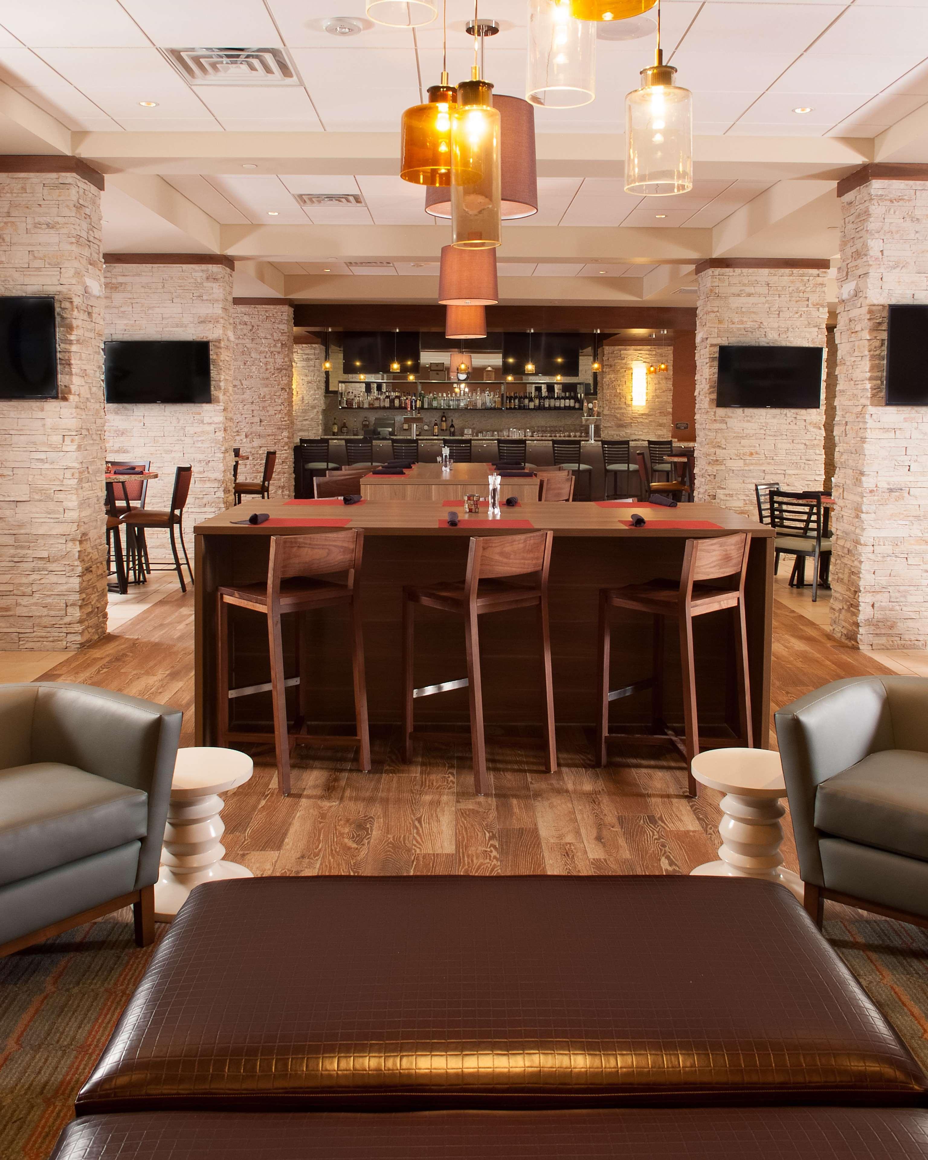 Embassy Suites By Hilton Nashville Airport Экстерьер фото