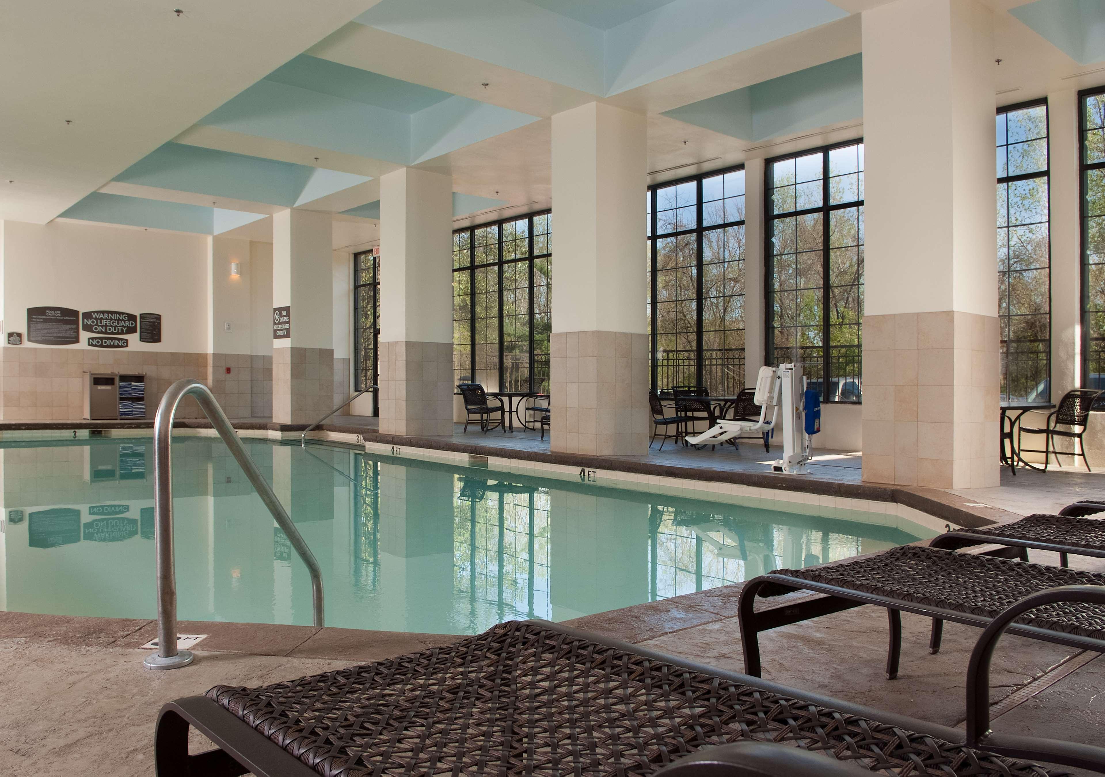 Embassy Suites By Hilton Nashville Airport Экстерьер фото