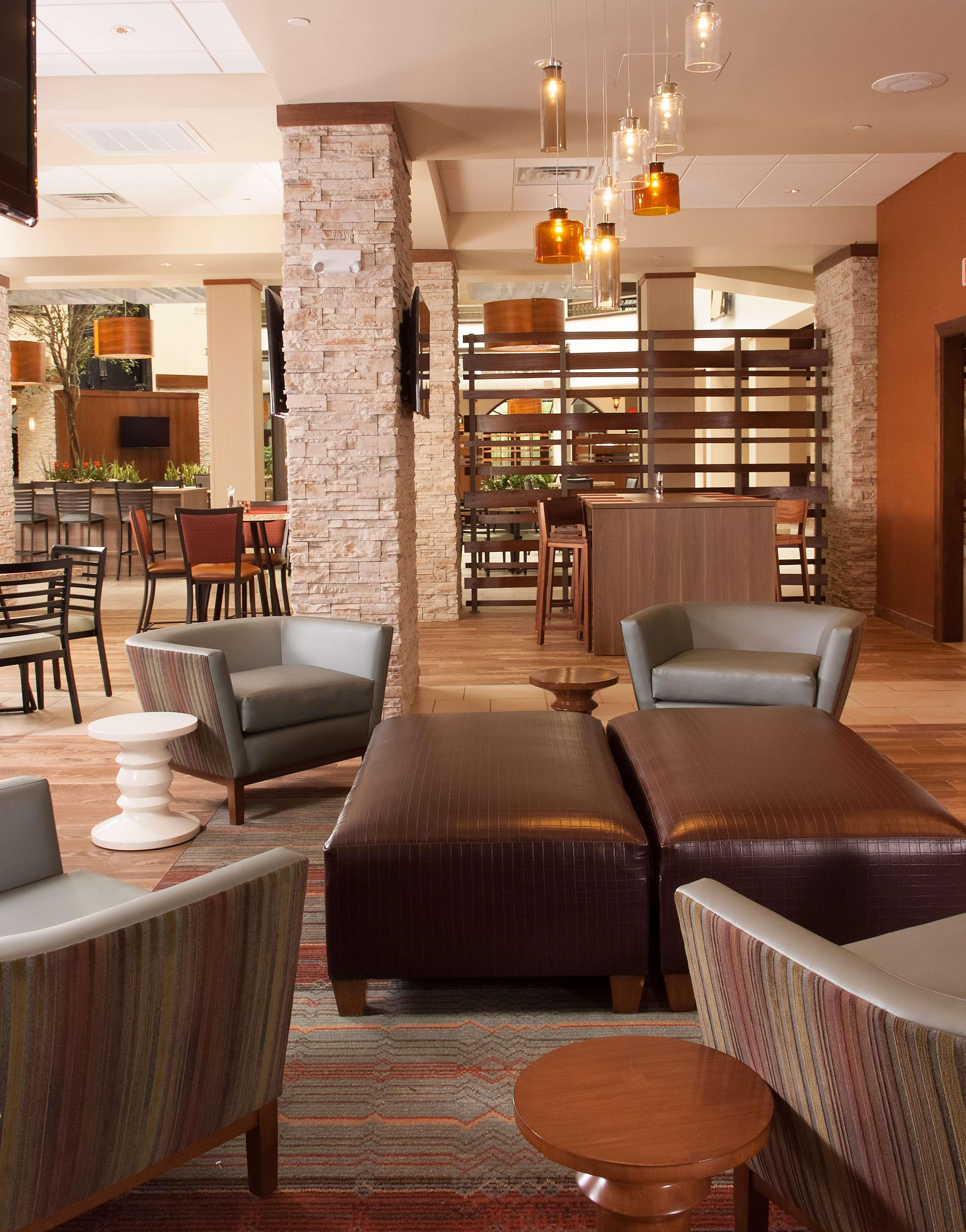 Embassy Suites By Hilton Nashville Airport Экстерьер фото