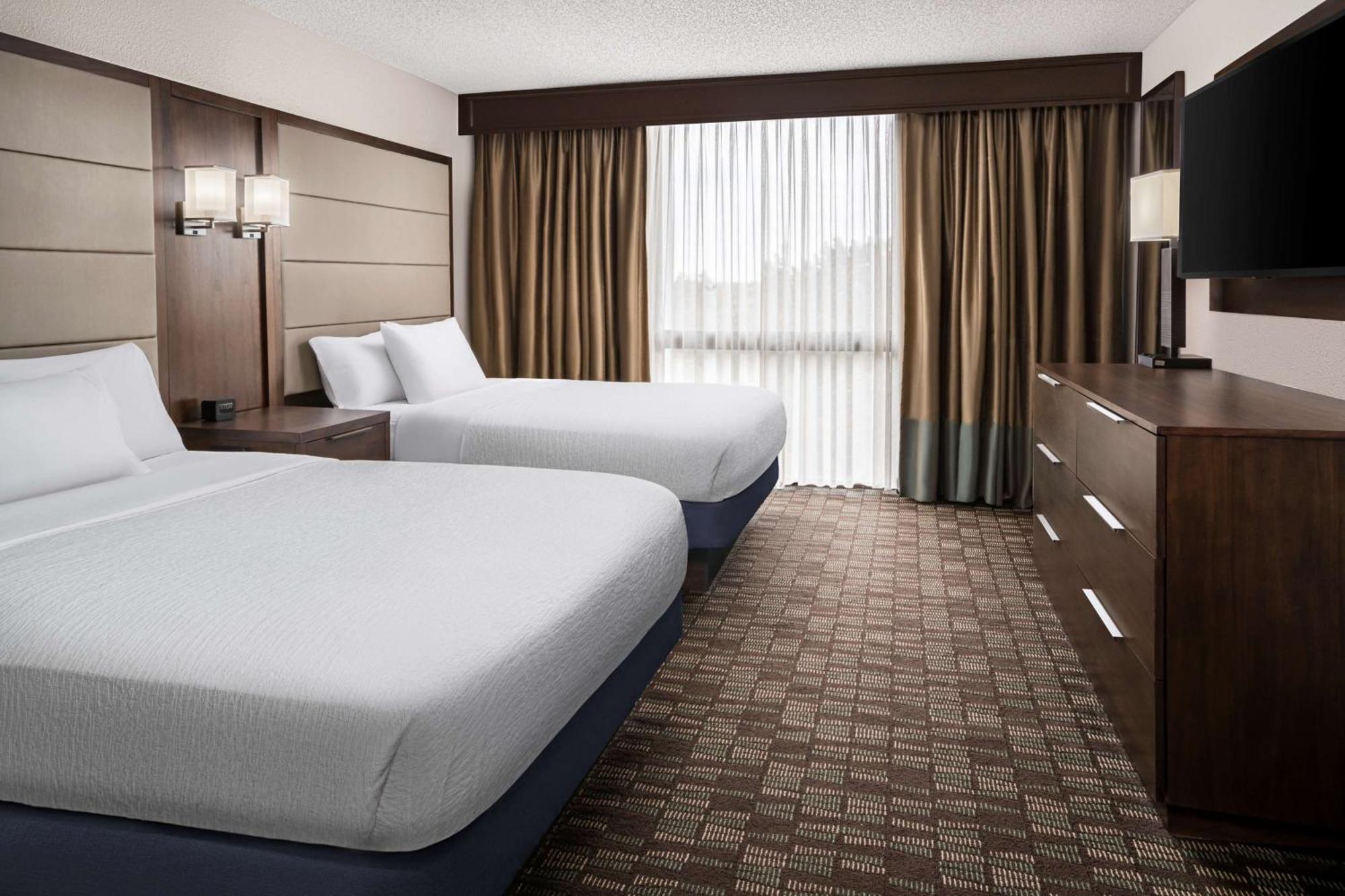 Embassy Suites By Hilton Nashville Airport Экстерьер фото